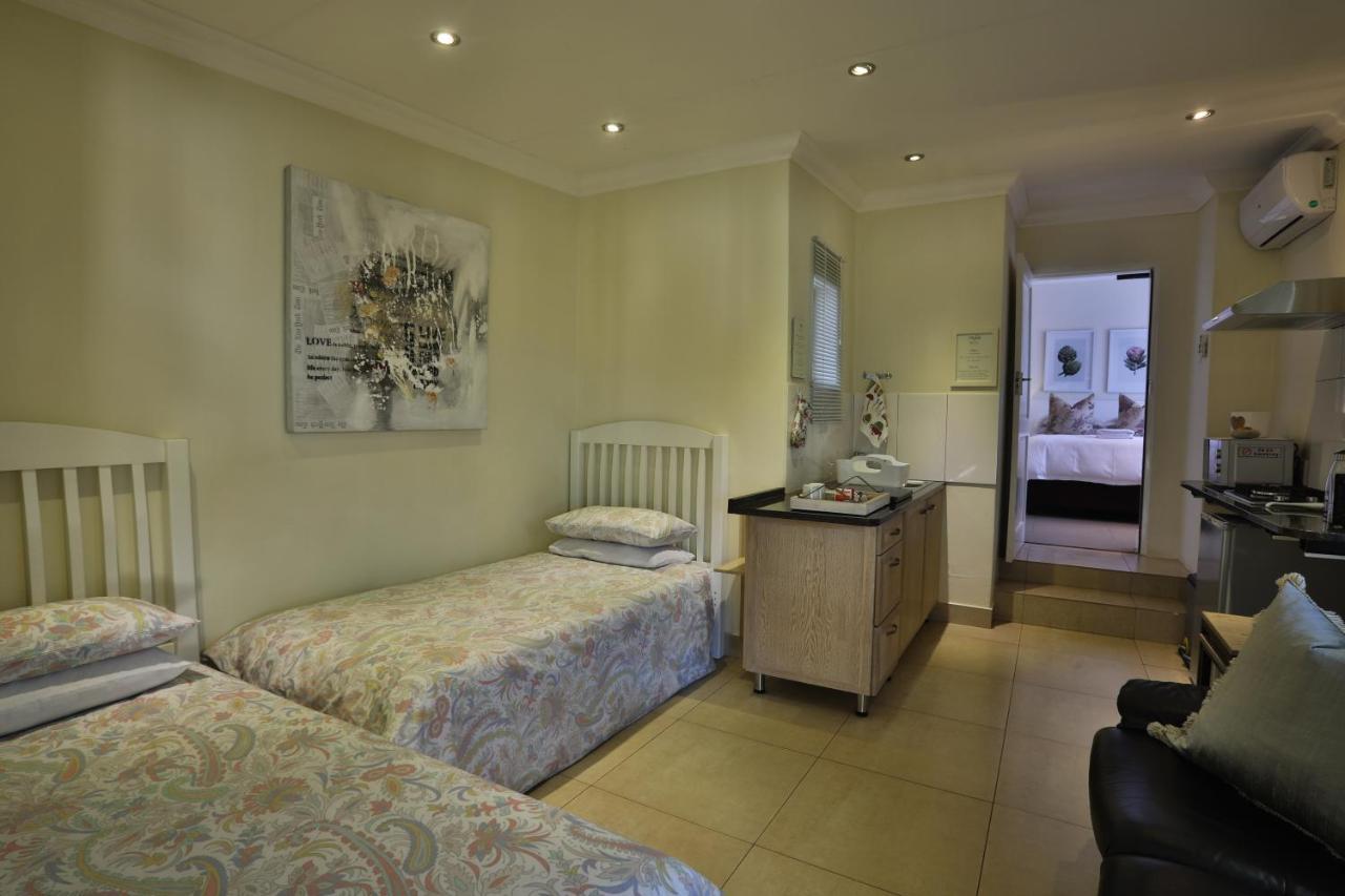 Andante Lodge Pretoria-Noord Extérieur photo